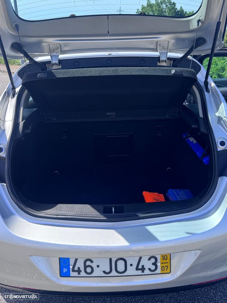 Opel Astra 1.7 CDTI Cosmo - 12