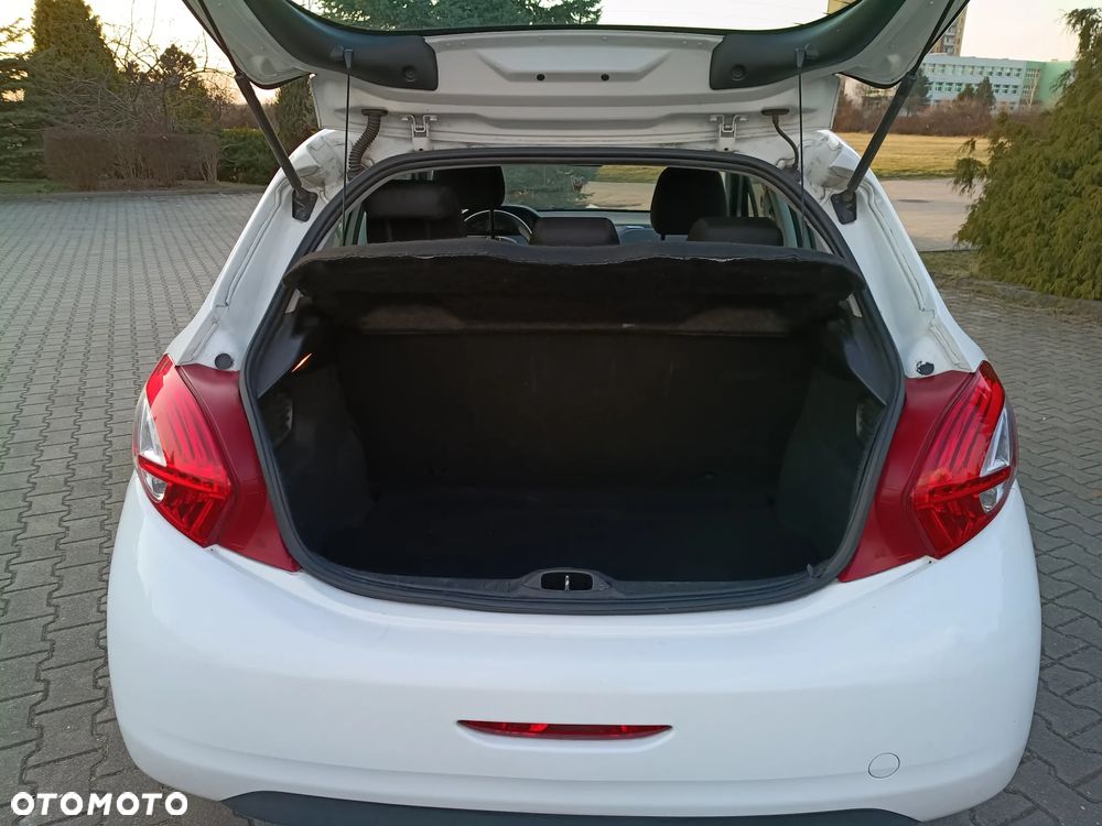 Peugeot 208 PureTech 68 Like - 8