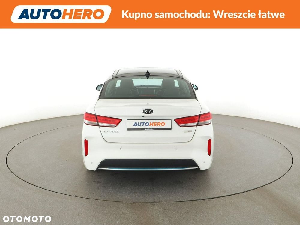 Kia Optima Plug-in Hybrid - 7