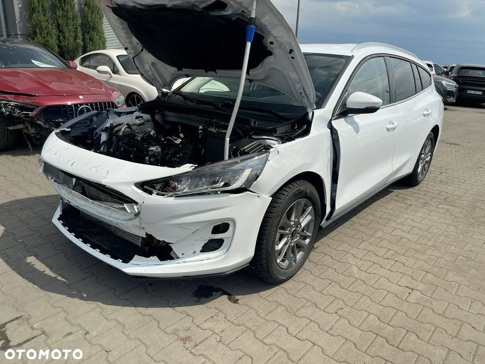 Ford Focus 1.0 EcoBoost Hybrid ST-LINE STYLE - 3
