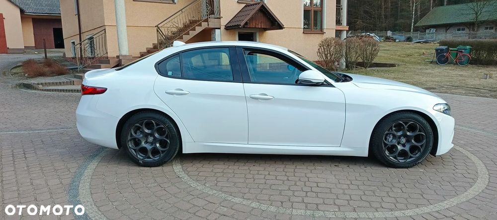 Alfa Romeo Giulia 2.2 D Turbo Super - 15