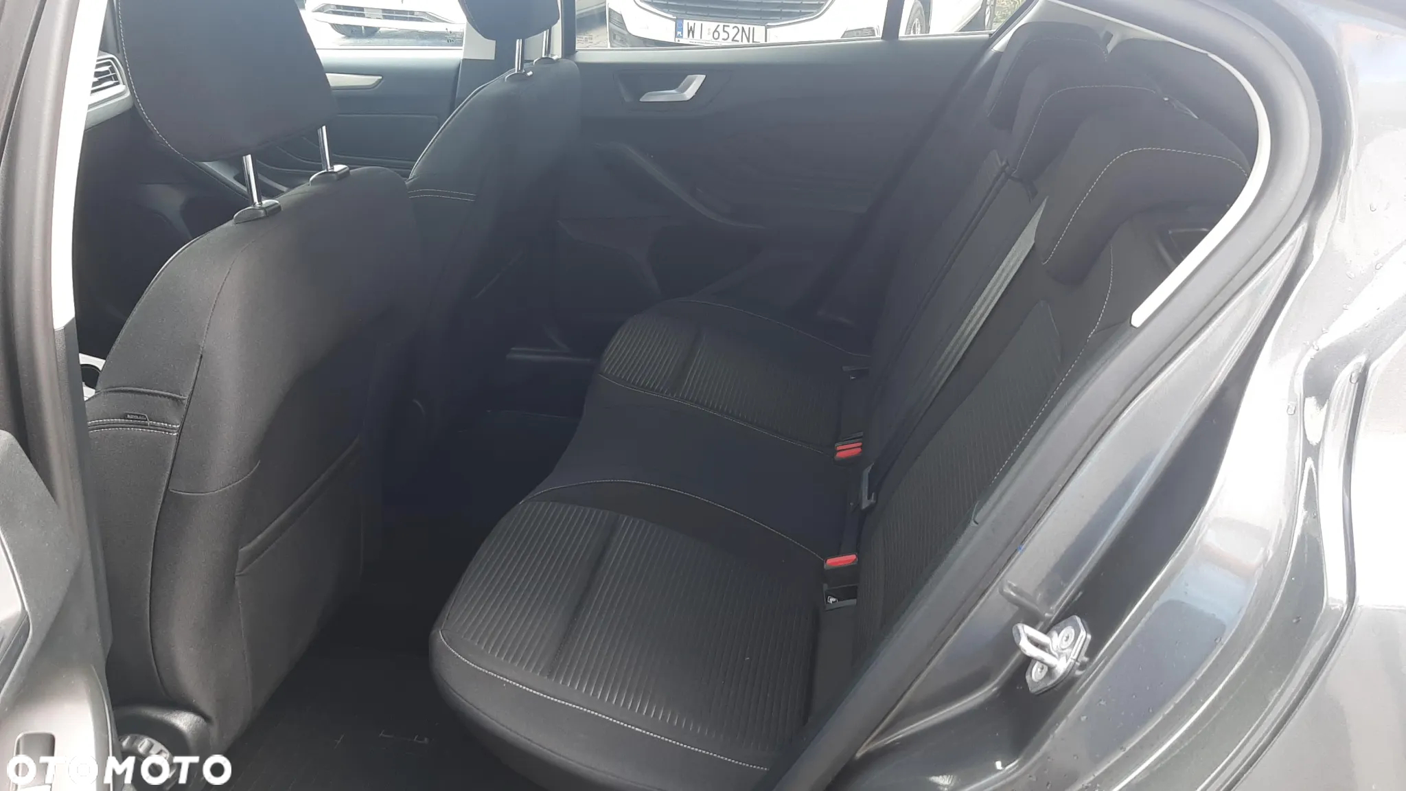 Ford Focus 1.5 EcoBlue Titanium - 13