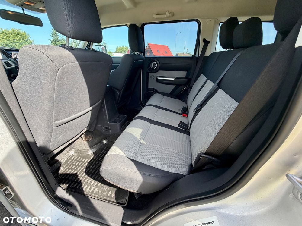 Dodge Nitro 2.8 CRD DPF Automatik R/T - 7