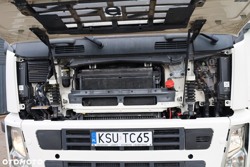 Volvo FM 330 - 23