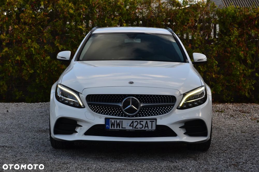 Mercedes-Benz C-Class 2020 photo 2