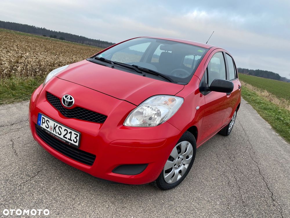 Toyota Yaris 1.33 Luna - 1