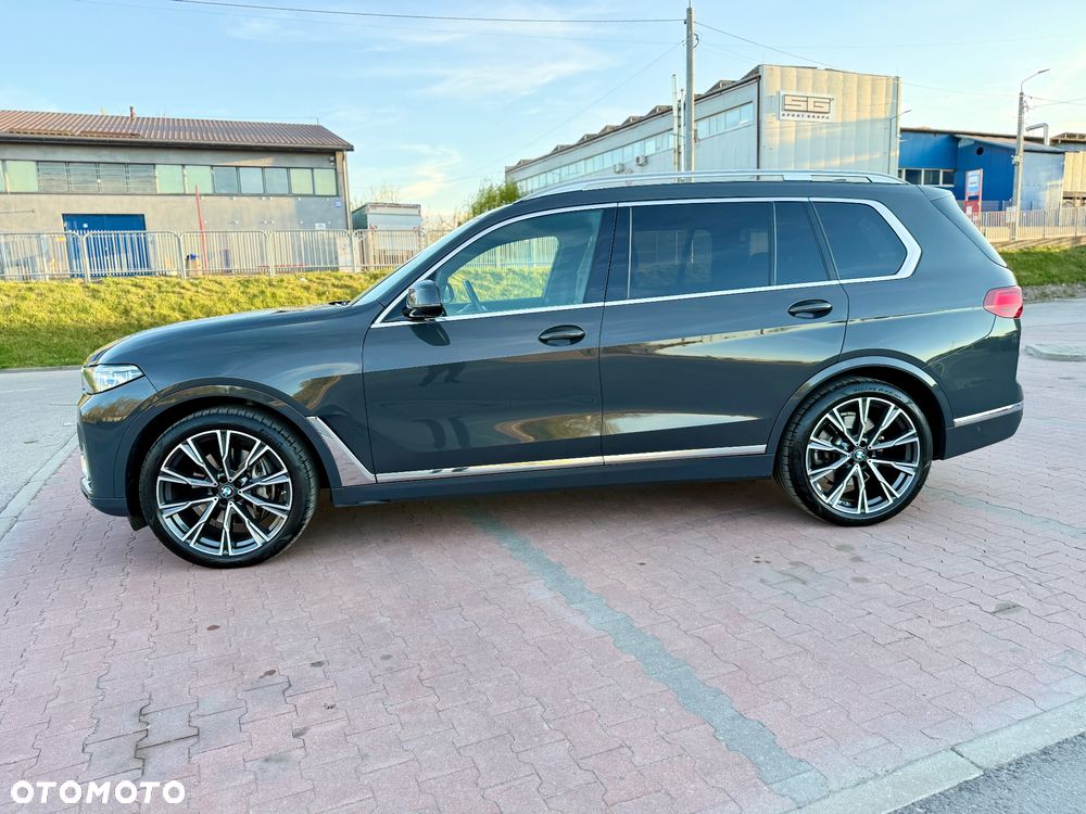 BMW X7 xDrive40d mHEV - 9