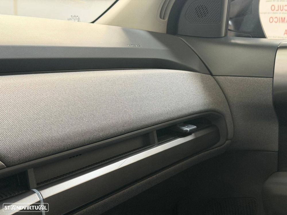 Kia EV3 81.4 kWh Tech - 17