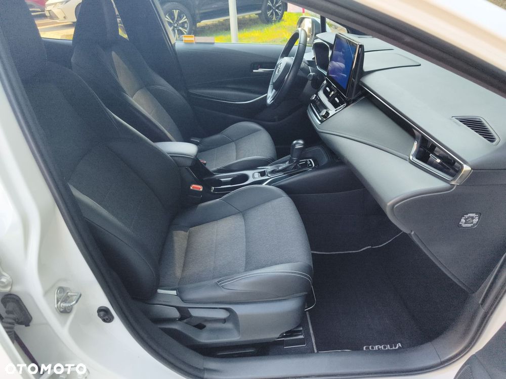 Toyota Corolla 1.8 Hybrid Style - 10