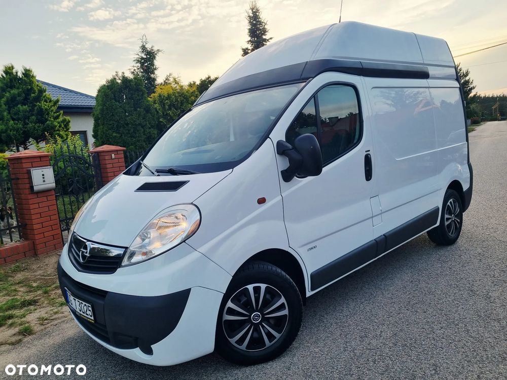 Opel Vivaro - 2