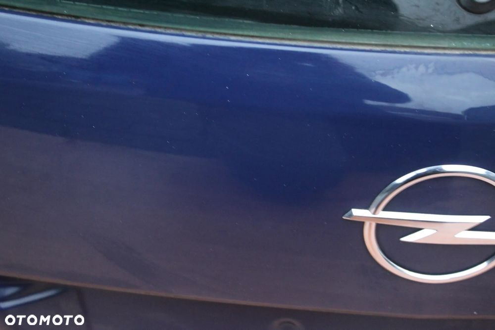 KLAPA BAGAŻNIKA OPEL ASTRA H KOMBI Y20Z - 9