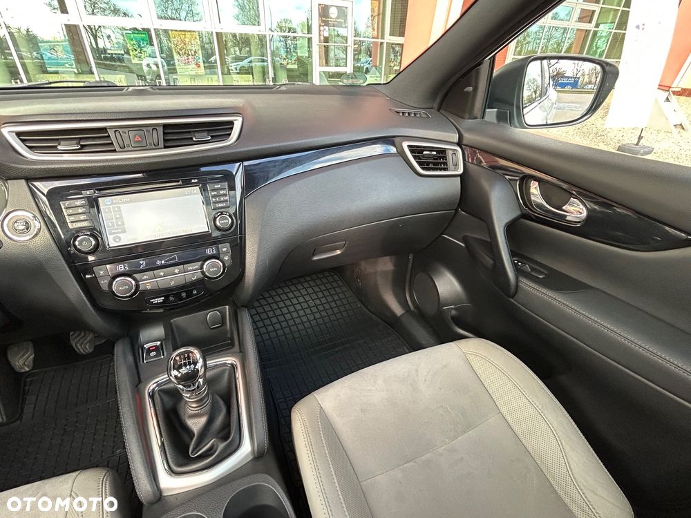 Nissan Qashqai 1.6 dCi DPF Start/Stop tekna - 21