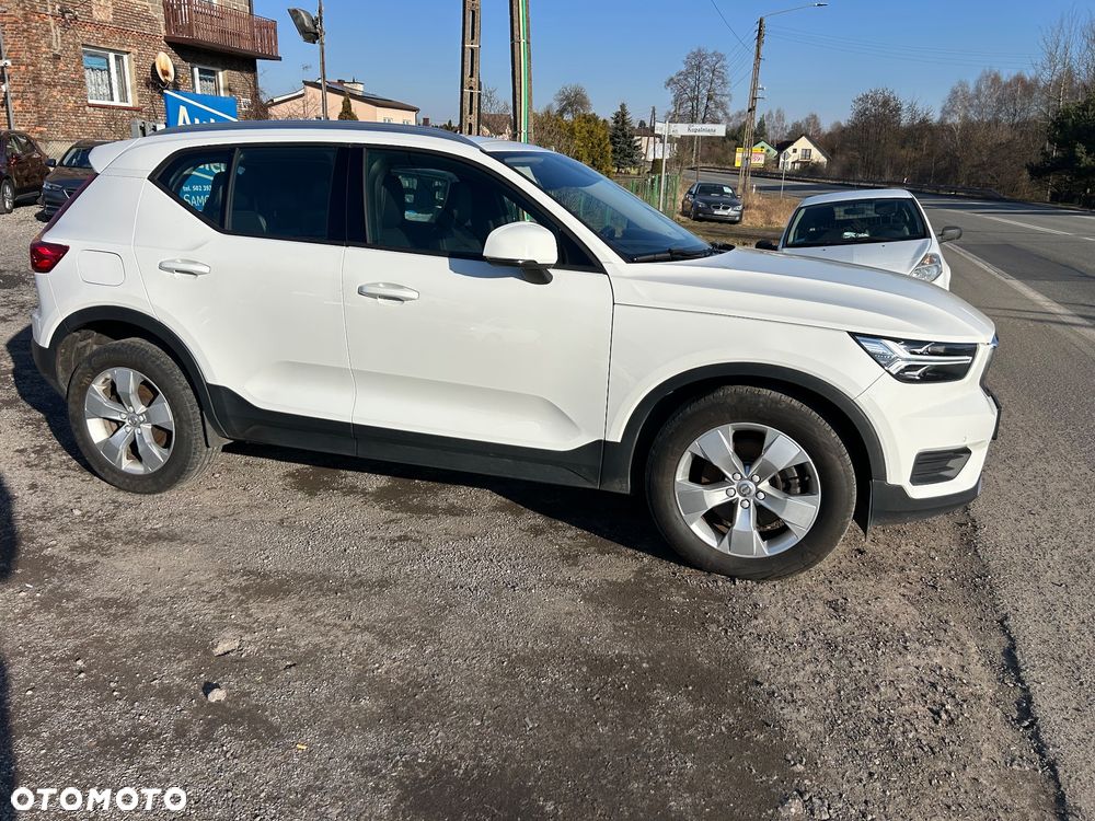 Volvo XC 40 T5 AWD Momentum Pro - 8