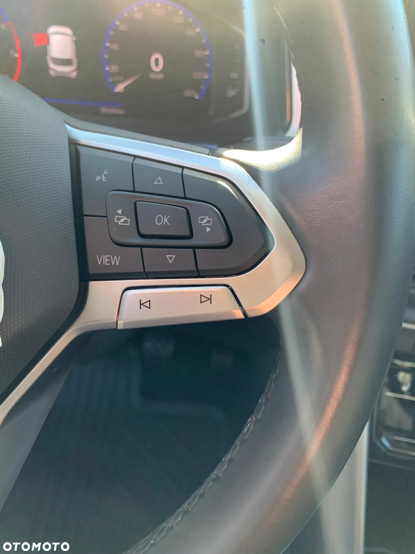 Volkswagen T-Roc 1.5 TSI ACT Premium - 10