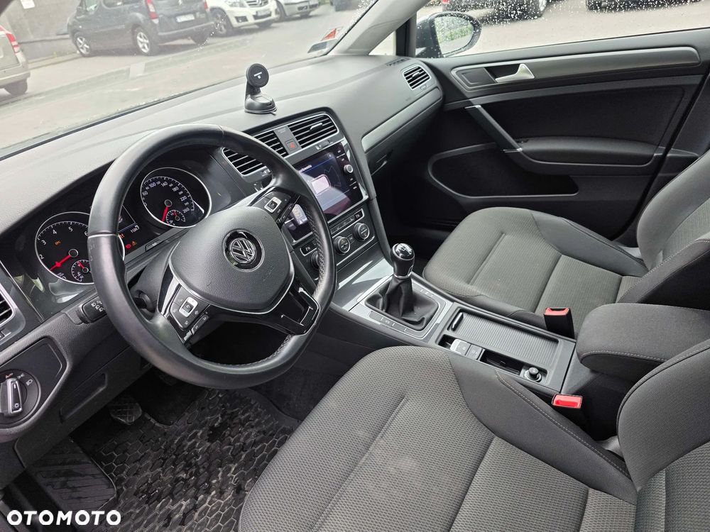 Volkswagen Golf 1.5 TSI BMT Comfortline - 5