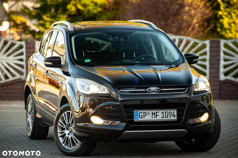 Ford Kuga 2.0 TDCi 4x4 Titanium - 36