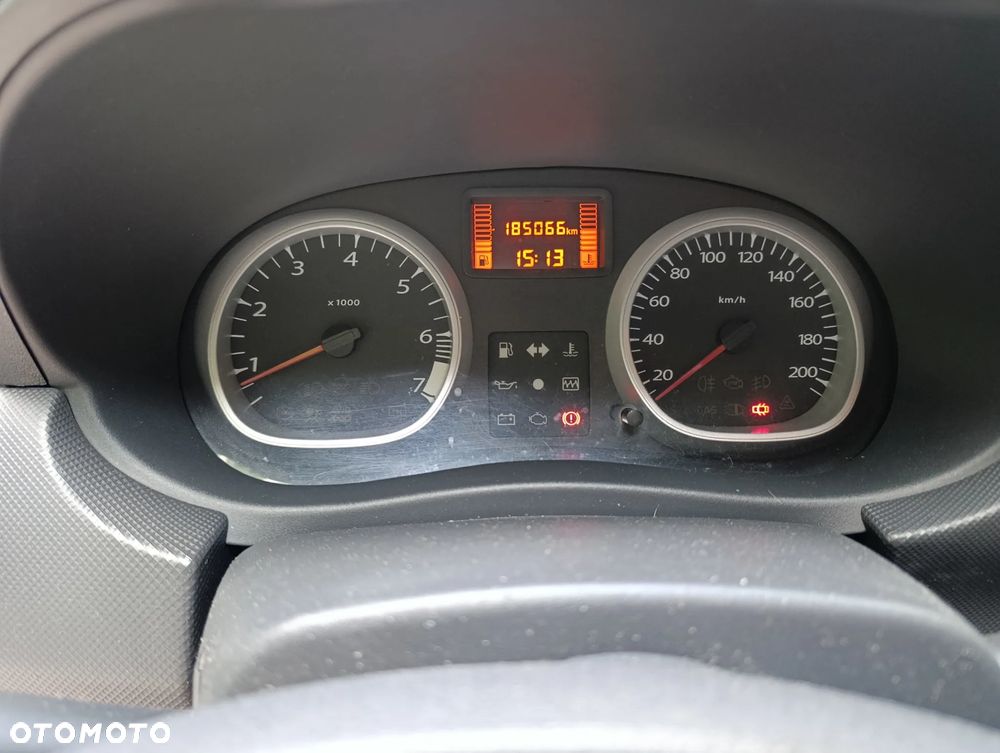 Dacia Duster 1.6 Laureate - 4