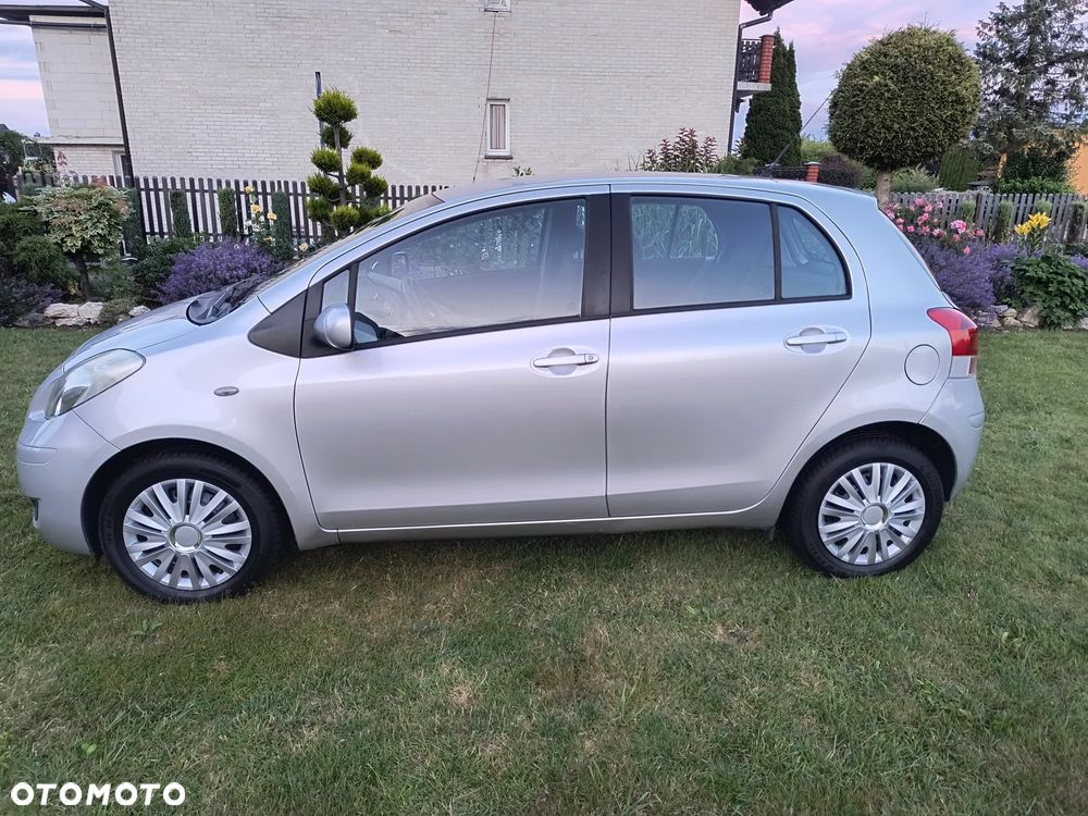 Toyota Yaris 1.33 Luna - 28