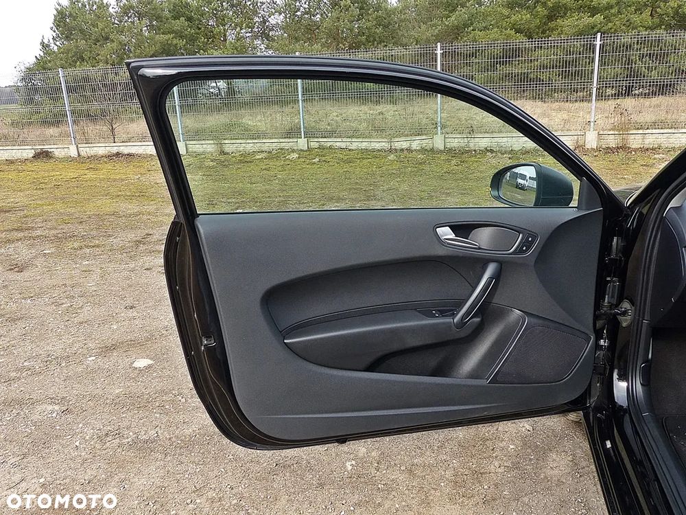 Audi A1 3-drzwiowe 1.2 TFSI Attraction - 20