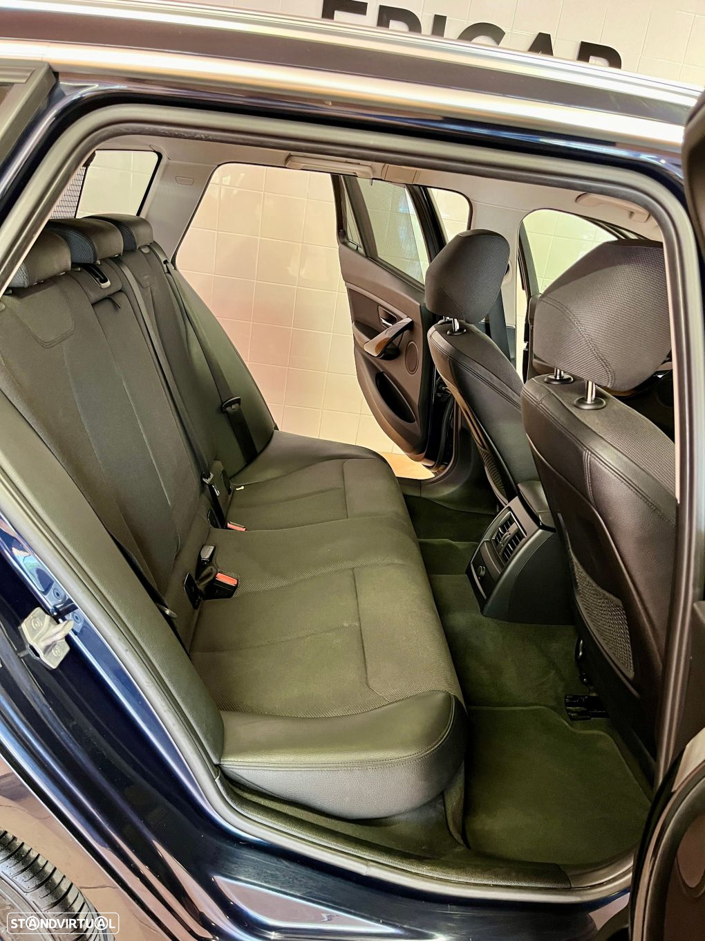BMW 318 d Touring Advantage - 26