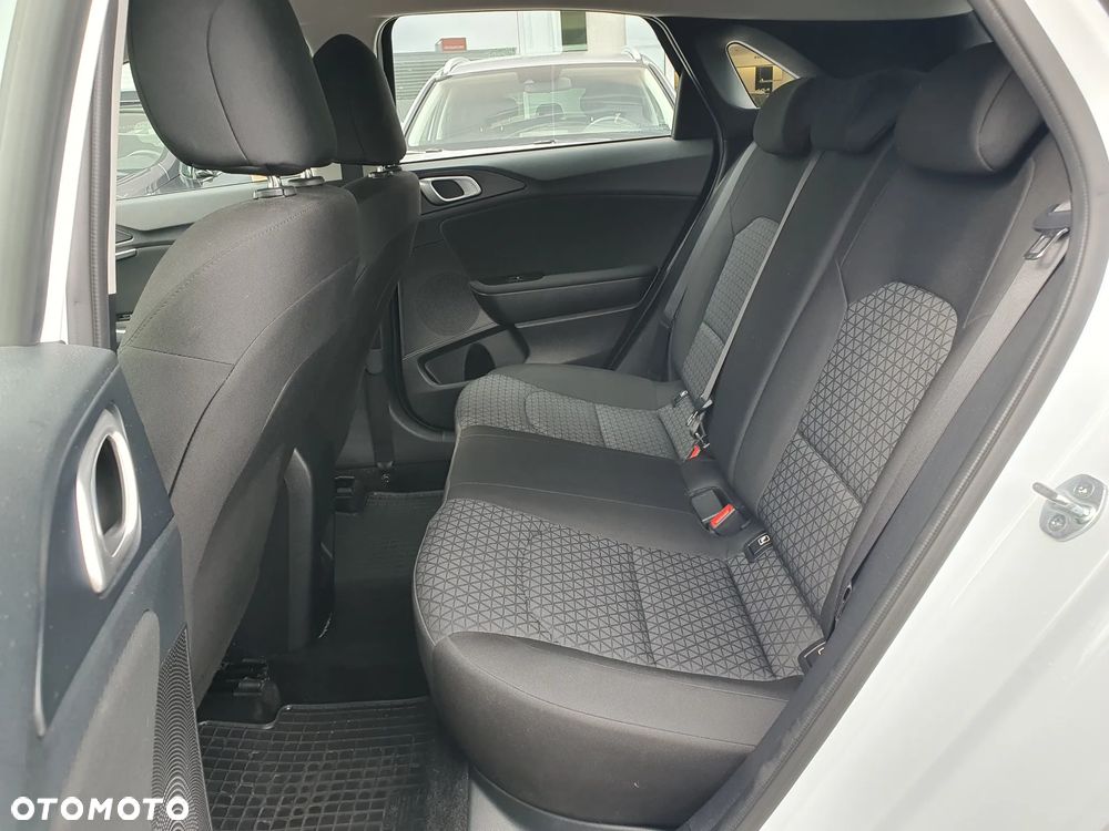 Kia Ceed 1.0 T-GDI S - 26