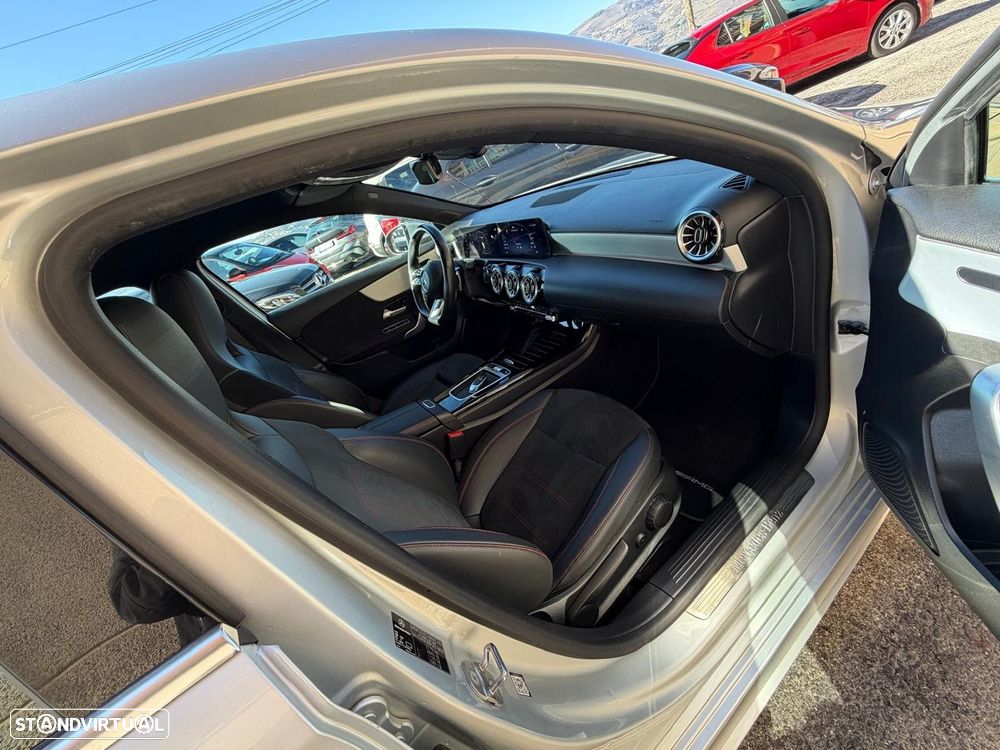 Mercedes-Benz A 250 e AMG Line - 5