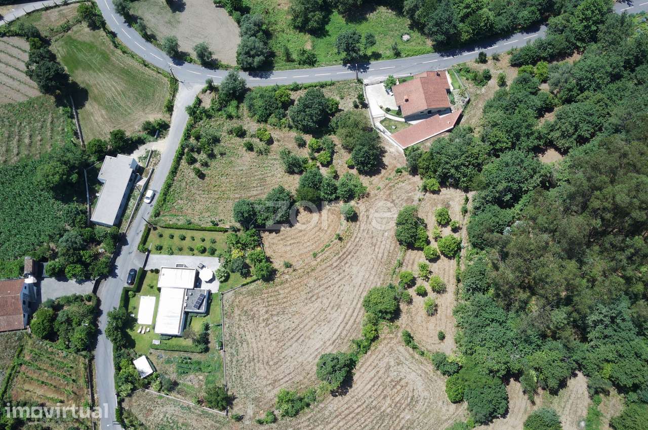 Terreno com 5021 M2 em Sande Vila Verde - Grande imagem: 2/3