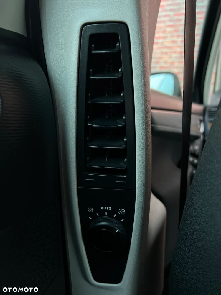 Citroën C4 Picasso - 31