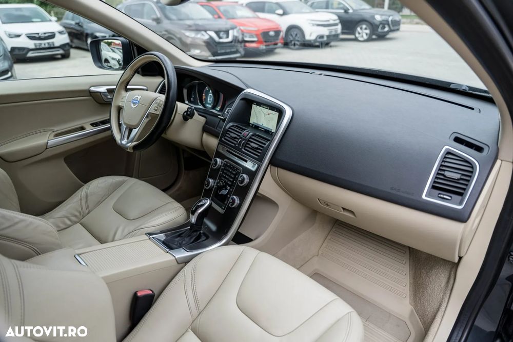 Volvo XC 60 D4 AWD Geartronic Summum - 7