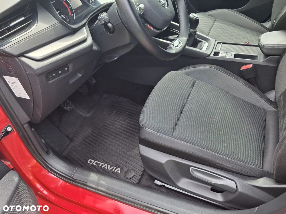 Skoda Octavia 1.5 TSI ACT Ambition - 29