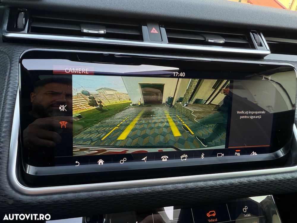 Land Rover Range Rover Velar 2.0 R-Dynamic S - 29