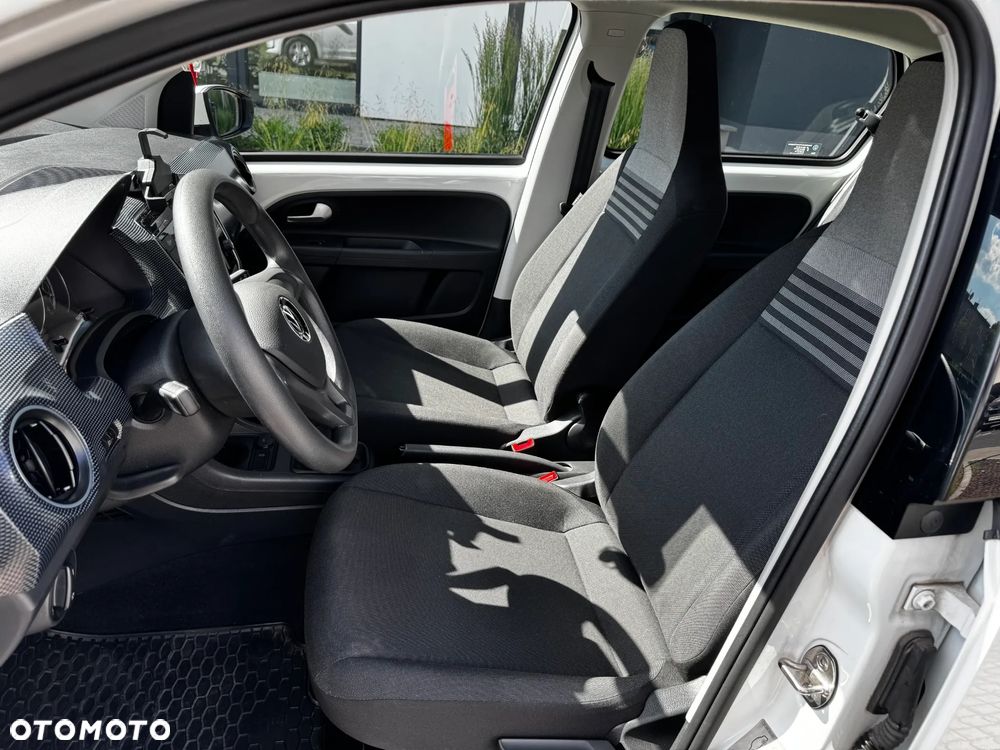 Volkswagen up! 1.0 move - 14