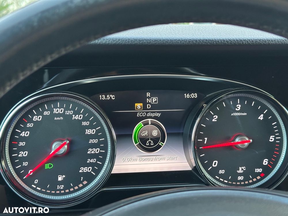 Mercedes-Benz E 200 d 9G-TRONIC - 35