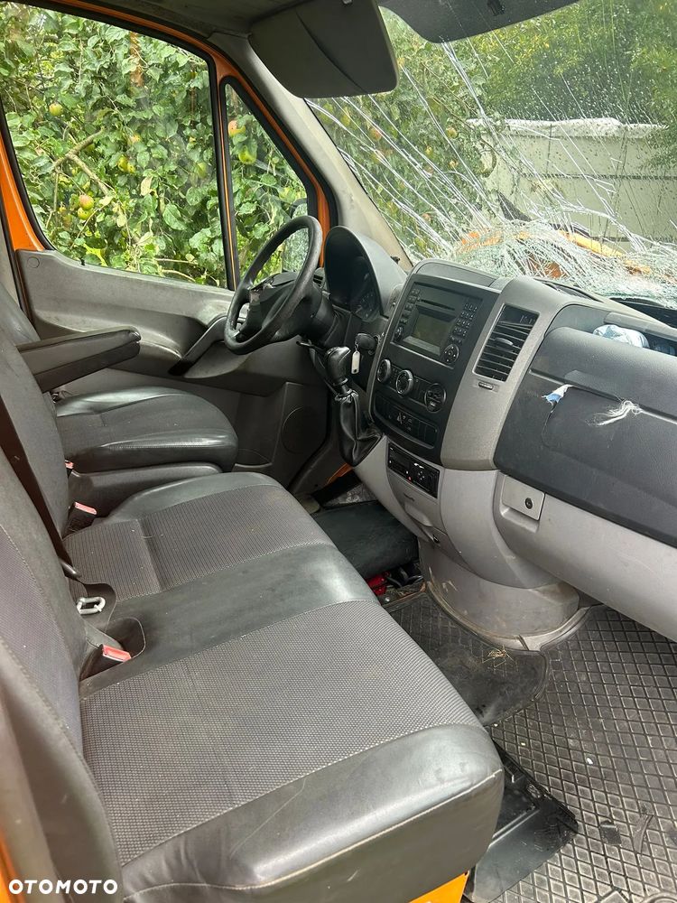 Mercedes-Benz Sprinter - 7