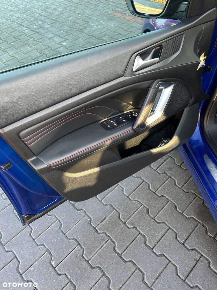 Peugeot 308 - 14