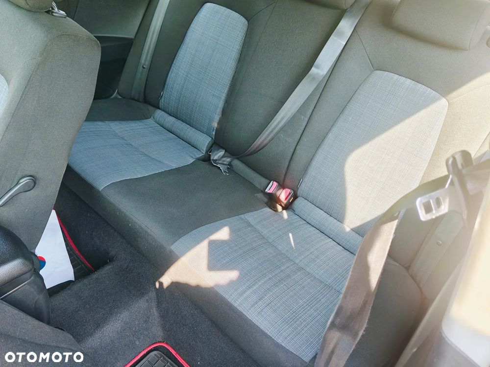 Kia ProCeed 1.4 Comfort - 11