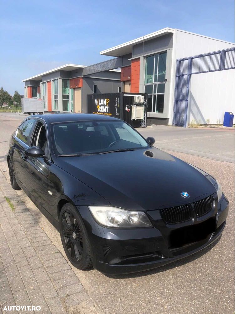 Set Grile Bara fata Bmw E90 E91 2005-08 Negru Lucios Piano Black NOI - 8