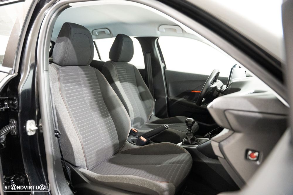 Peugeot 2008 1.2 PureTech Active - 20