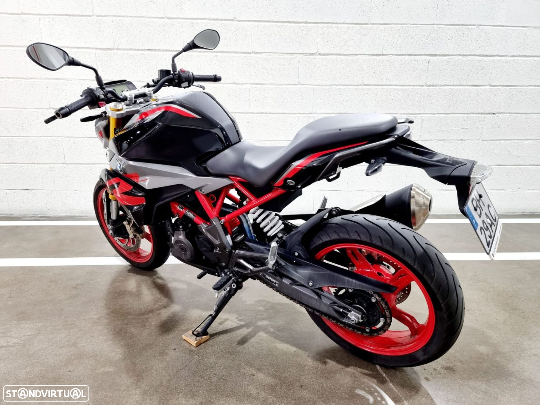 BMW G 310 R 310R - 11