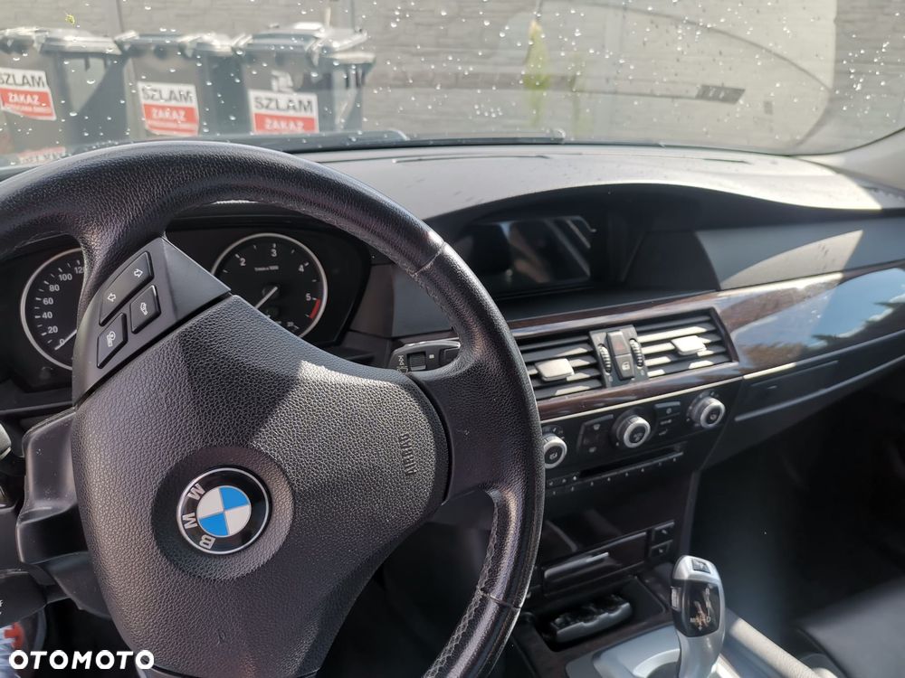 BMW Seria 5 520d - 9
