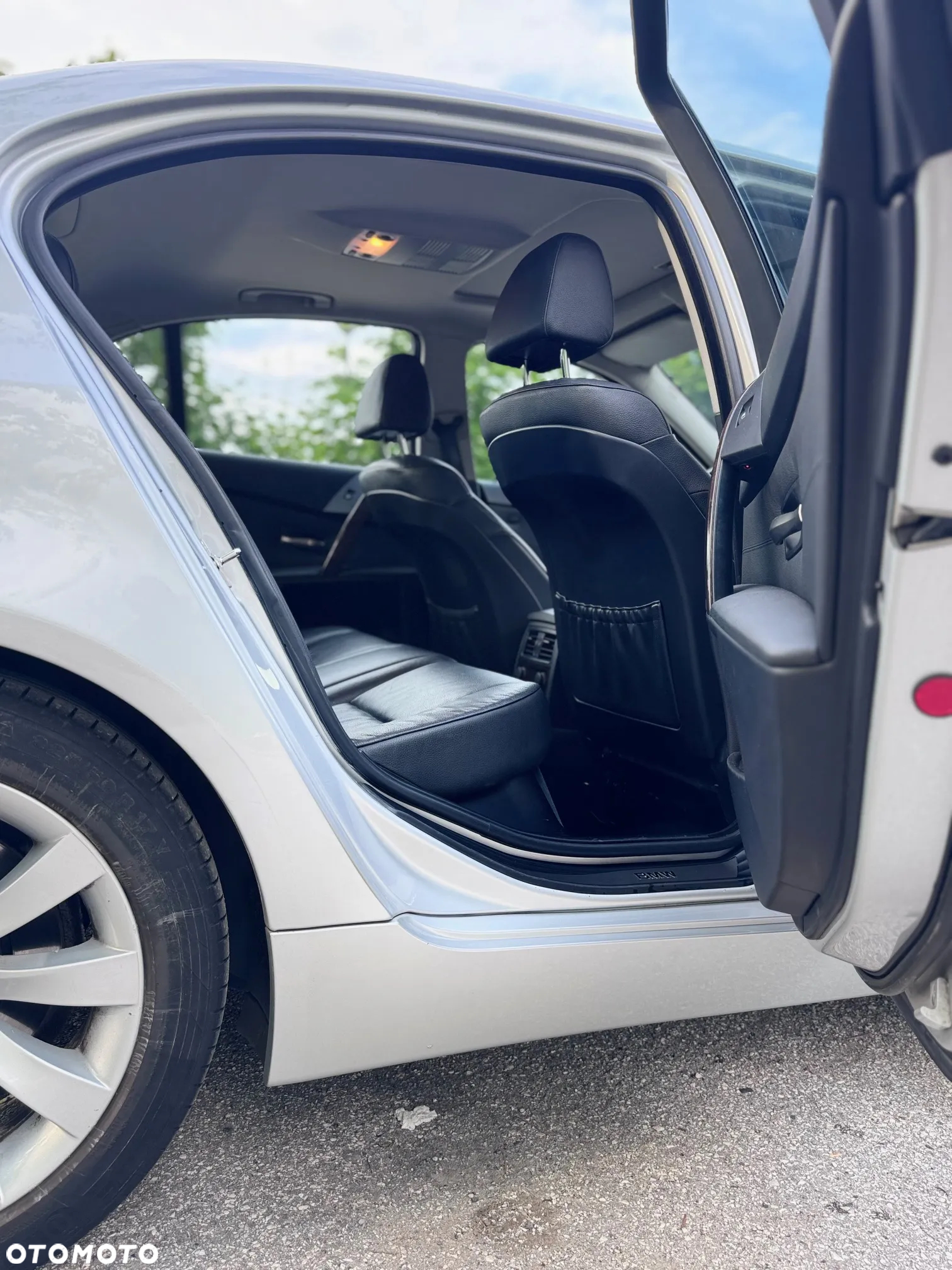 BMW Seria 5 530i - 11