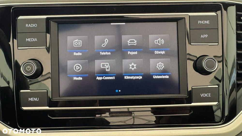 Volkswagen T-Roc - 32