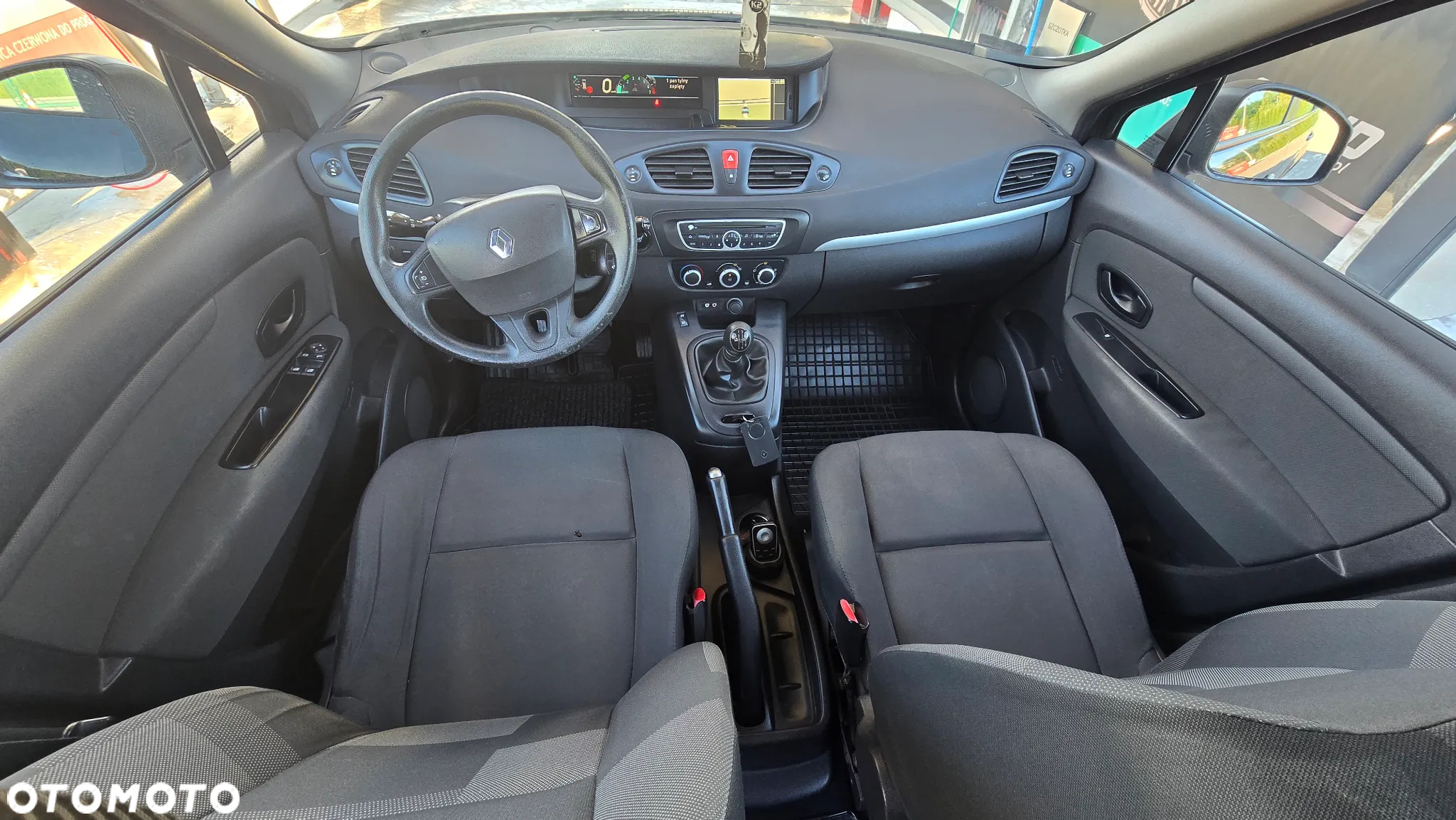 Renault Scenic 1.6 16V 110 Dynamique - 7