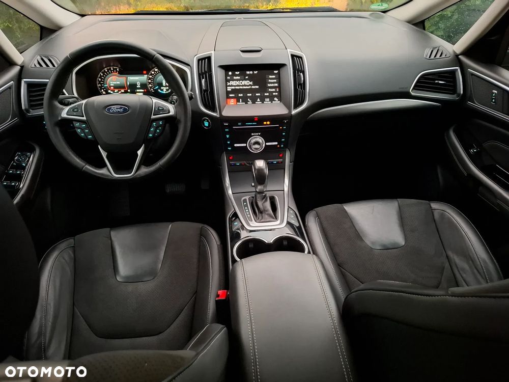 Ford S-Max 2.0 TDCi Titanium - 27