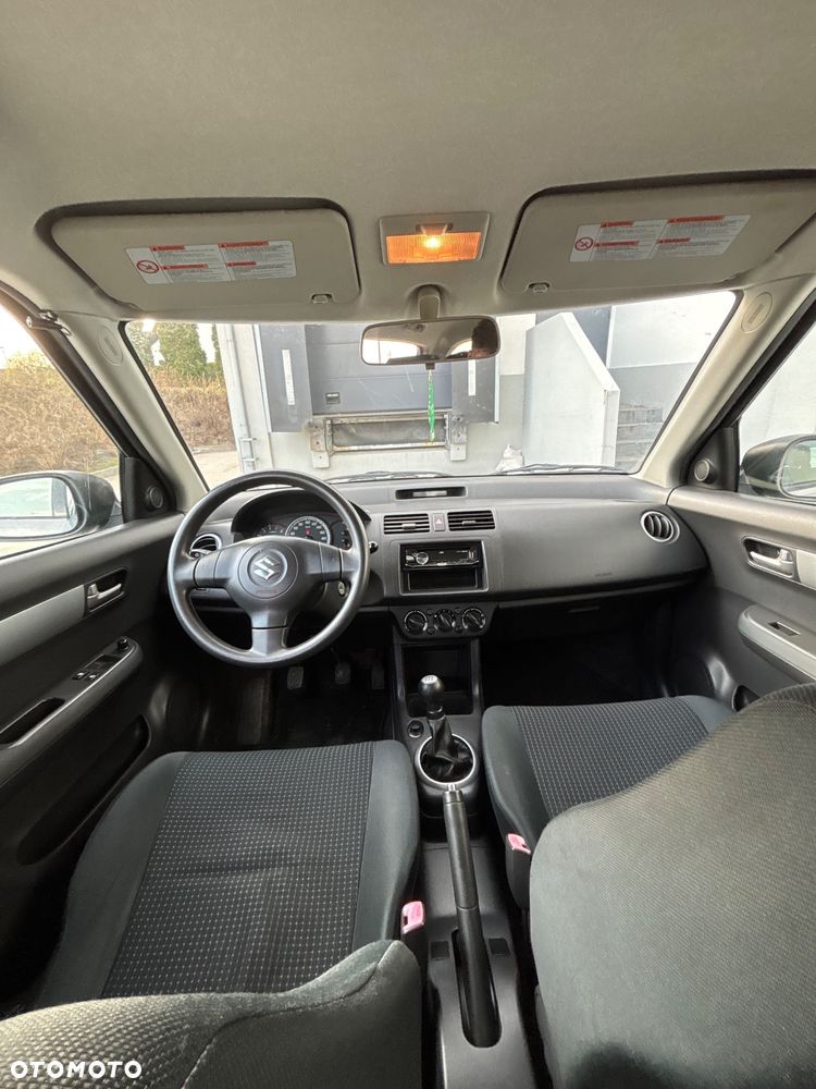 Suzuki Swift 1.5 Comfort+ - 6