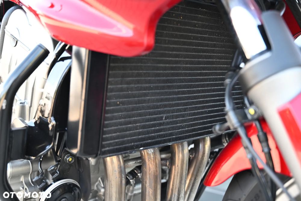 Honda CBF - 32