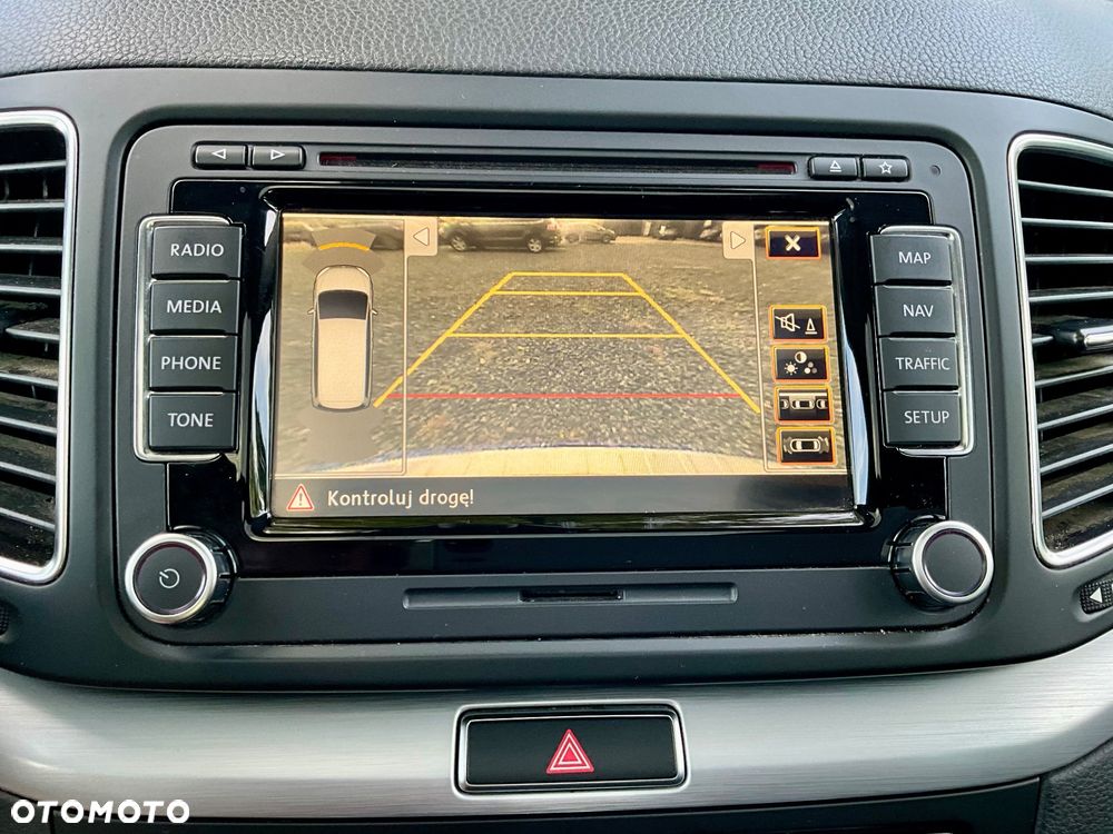 Volkswagen Sharan 2.0 TDI DSG BlueMotion Technology Highline - 27