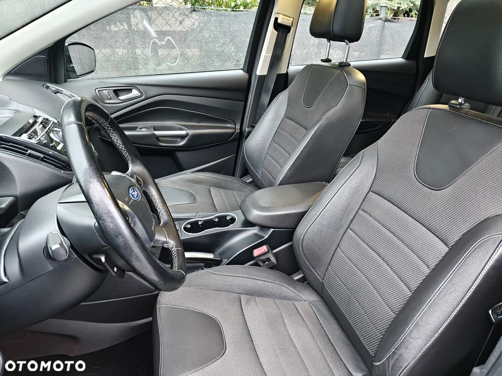 Ford Kuga 2.0 TDCi 4WD Titanium Plus - 7