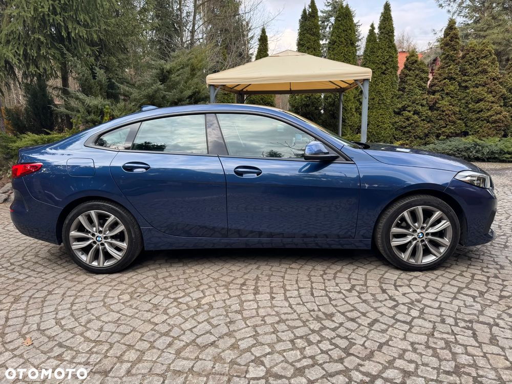 BMW Seria 2 218i - 8