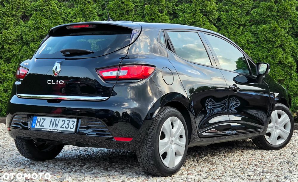 Renault Clio - 7